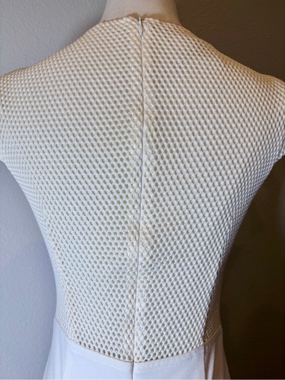 Akris Punto Cream Mesh-Panel Sheath Dress Size 2 - Picture 5 of 12